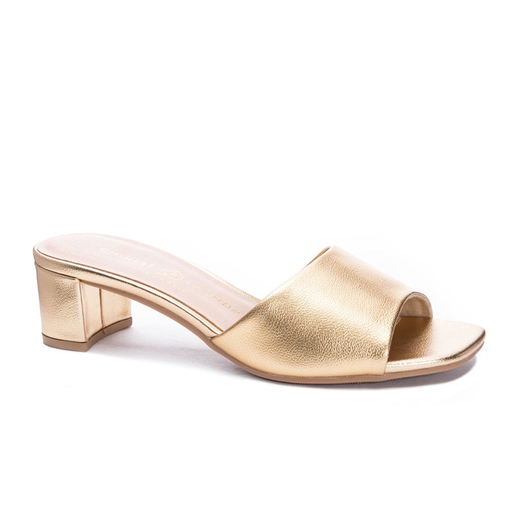 Chinese Laundry Gold Lana Elegant Slide Sandal Size 7, Good Condition
